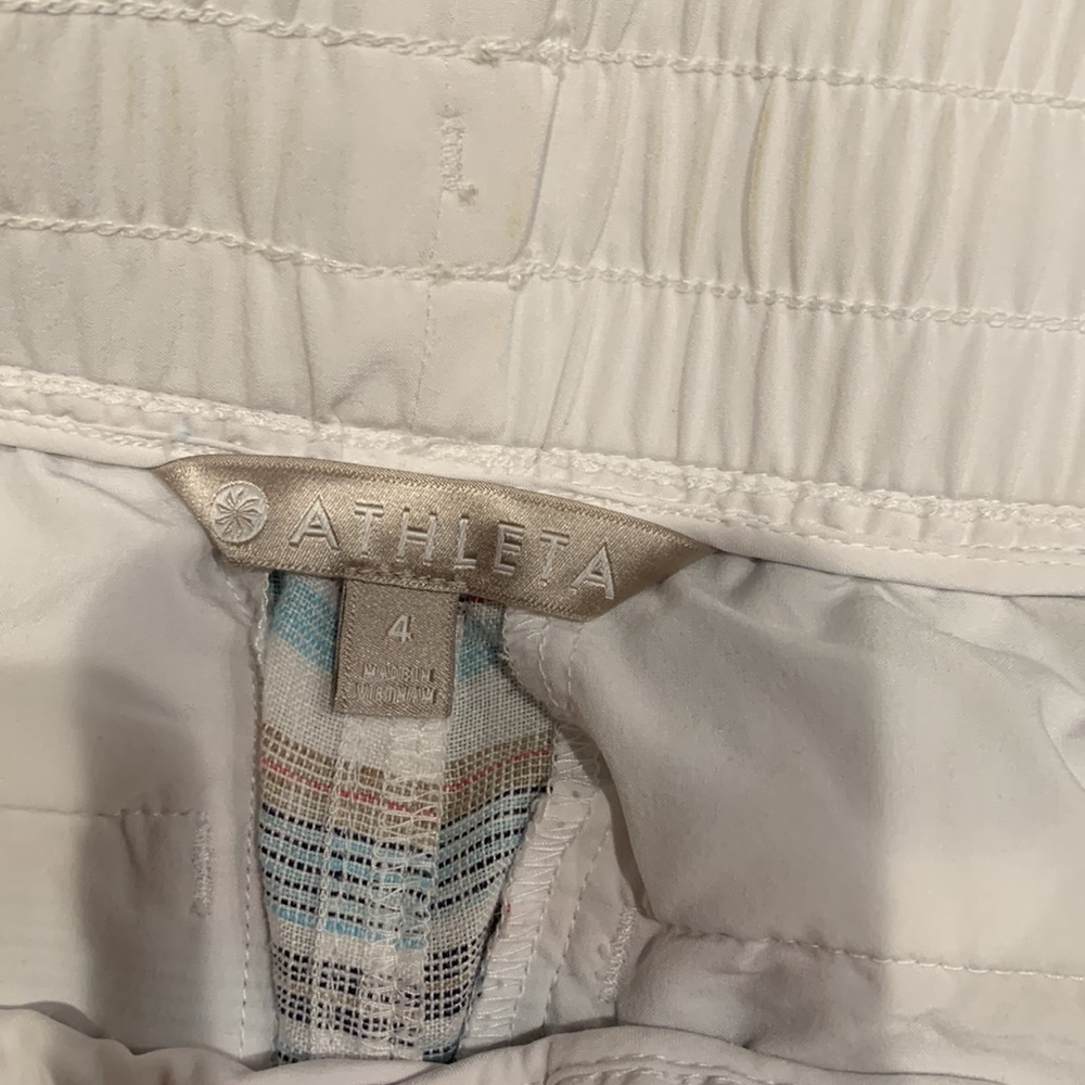 Drawstring shorts - Picture 3 of 3